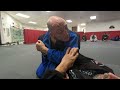 Shoulder choke from closed guard  mount