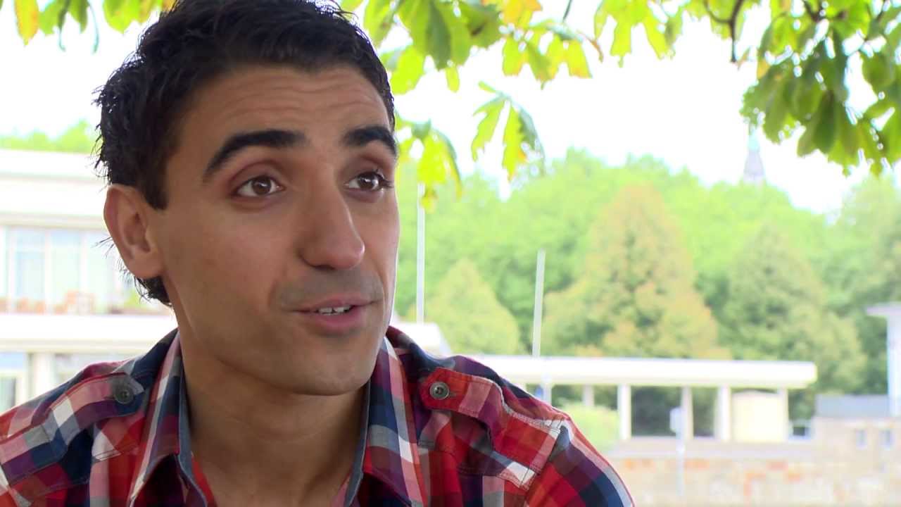 MAX Fotballfredag har vært i Hannover og møtt Mohammed Abdellaoue!