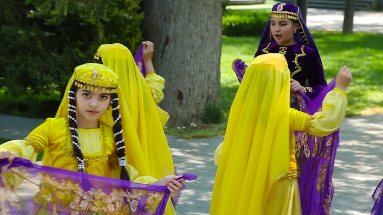 Arşın mal alan reqsi