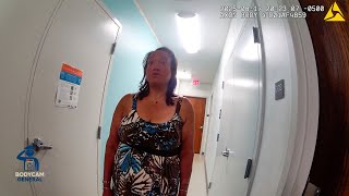 Jealous Ex Loses It After She's Kicked Out by Her Boyfriend