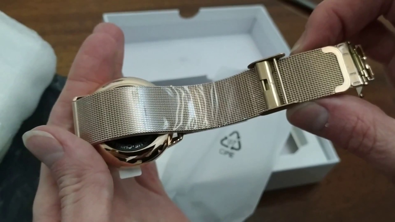 q7 wearable watch