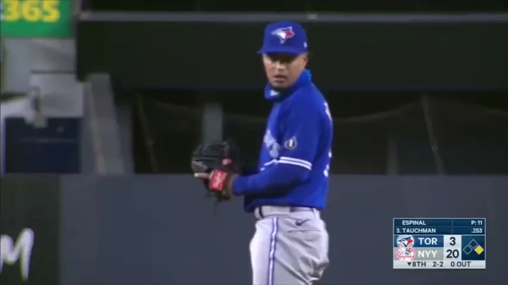 Santiago Espinal pitching