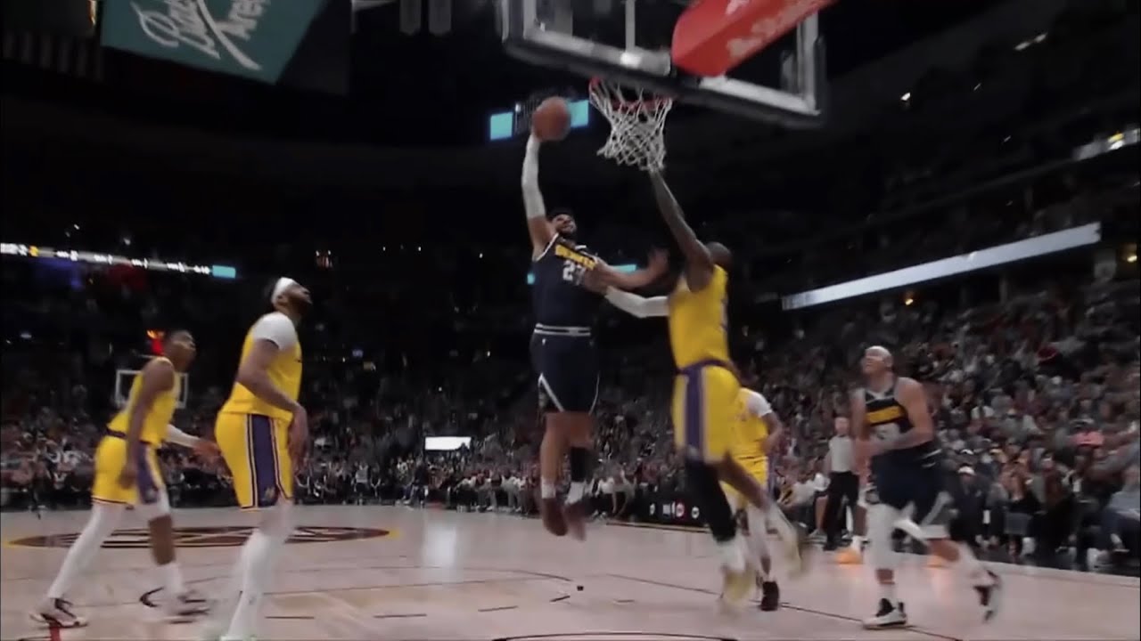 Jamal Murray poster dunk on Lebron James.
