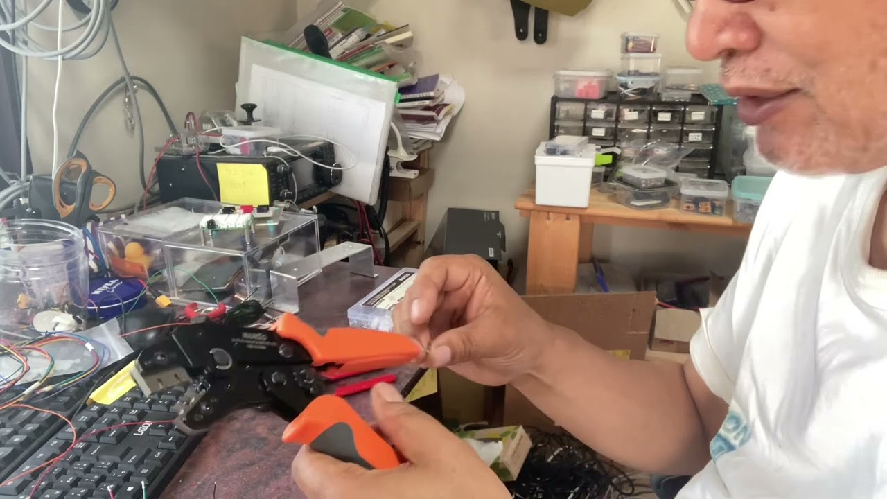 JST-XH メスピンコネクタの圧着のやり方