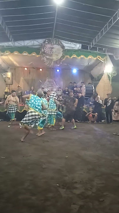 Montolan pada Ndadi Topeng Rimba drojogan adikarto muntilan #shorts #fyp #reels #tranding #viral