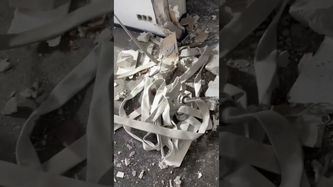 Crazy Lost Place in the middle of a city