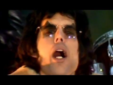 Queen - We Will Rock You