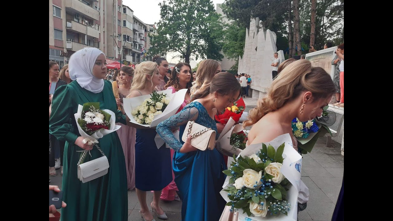 Ispratili smo srebreničke maturante - Defile maturanata MSŠ Srebrenik 27.05.2022.