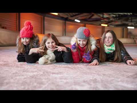 Levendige kinderfotografie in de schaatshal Silverdome Zoetermeer
