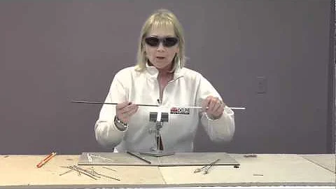 How to Make Twisted Stringers | Delphi Glass
