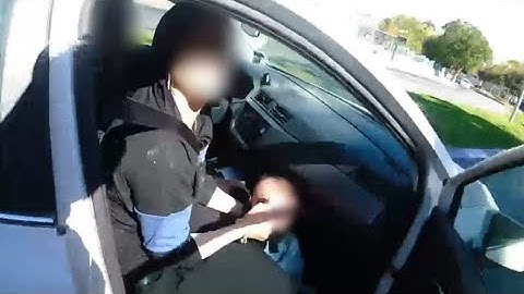 על רצפת הרכב ובין רגלי אימו: ככה הונח התינוק במהלך נסיעה | חדשות העיר