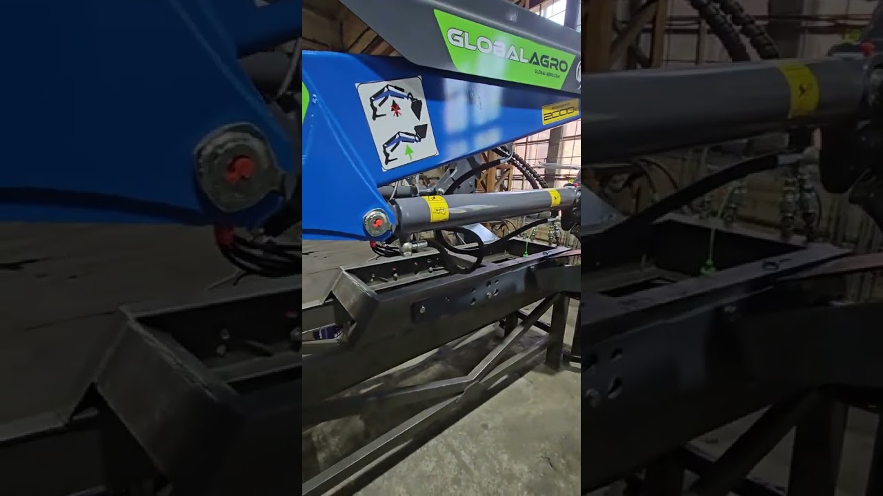 Фронтальні навантажувачі від Globalagro 