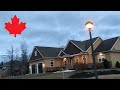 La différence entre une maison, une maison de ville, un duplex et un condo au Canada