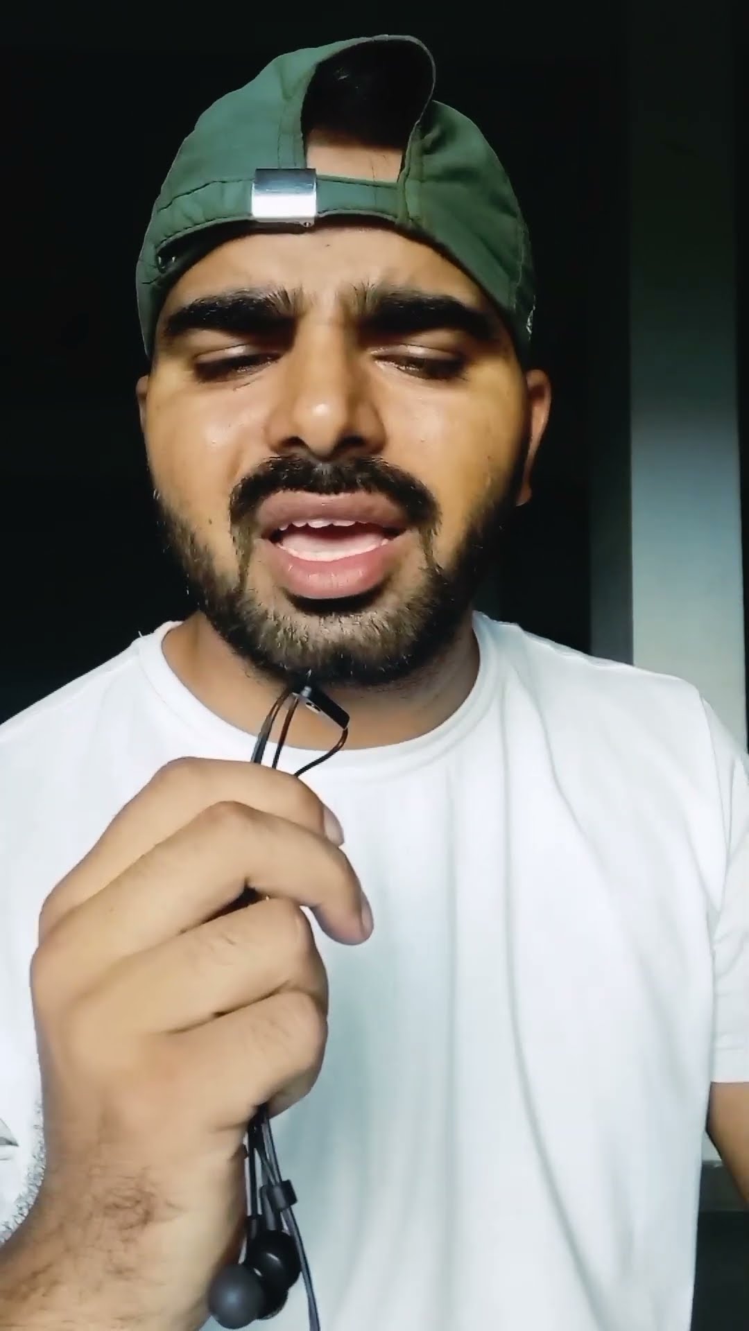 Random Videos I Watch At 2 Am Mera Chaand Mujhe Aaya hai Nazar || Random Jam || #youtubeshorts #
