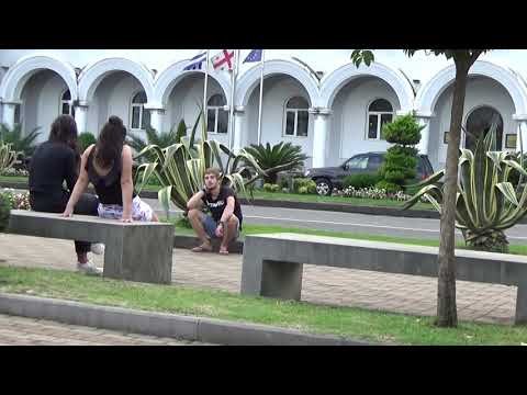 Кобулети центр города, дом культуры и фонтаны