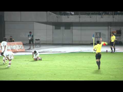 2011 J2 第26節 ファジアーノ岡山 前半石原選手のドリブル突破