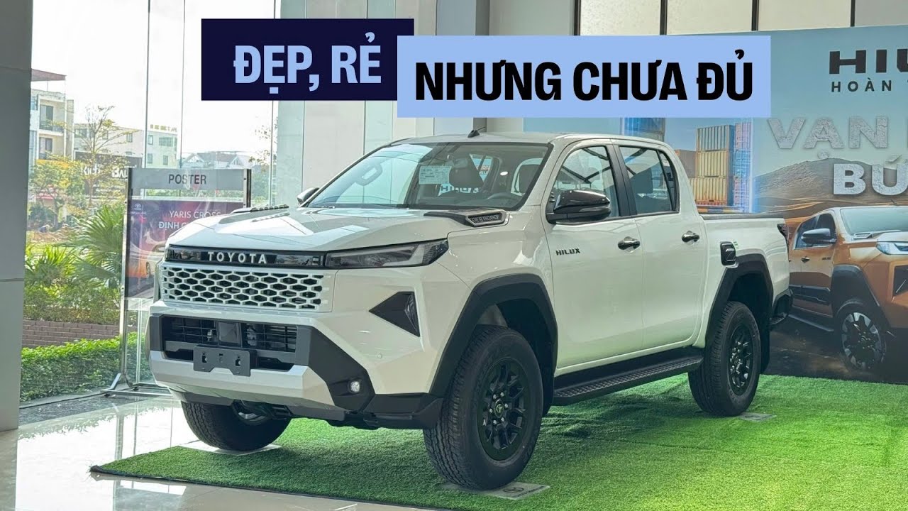 Mổ xẻ Hilux 2026: Toyota đang chiều khách Việt hay thoả hiệp?