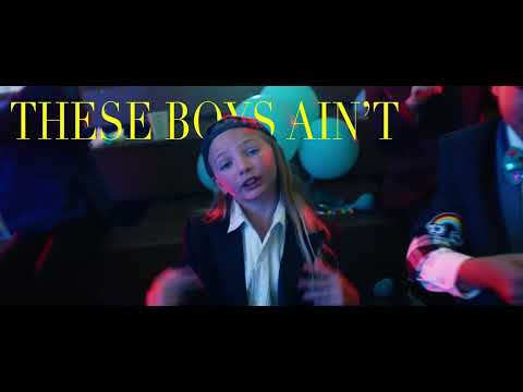 Видео: SAYGRACE - Boys Ain't Shit (ЛГБТ песни, LGBT song)