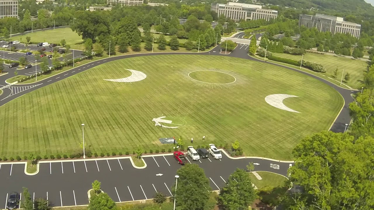NISSAN Timelapse: Total eclipse of the art - YouTube