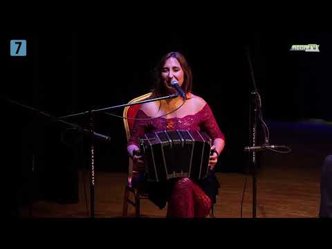 VENTARRON (Tango) Escolaso Guitarra Tango trio y Gise Stival