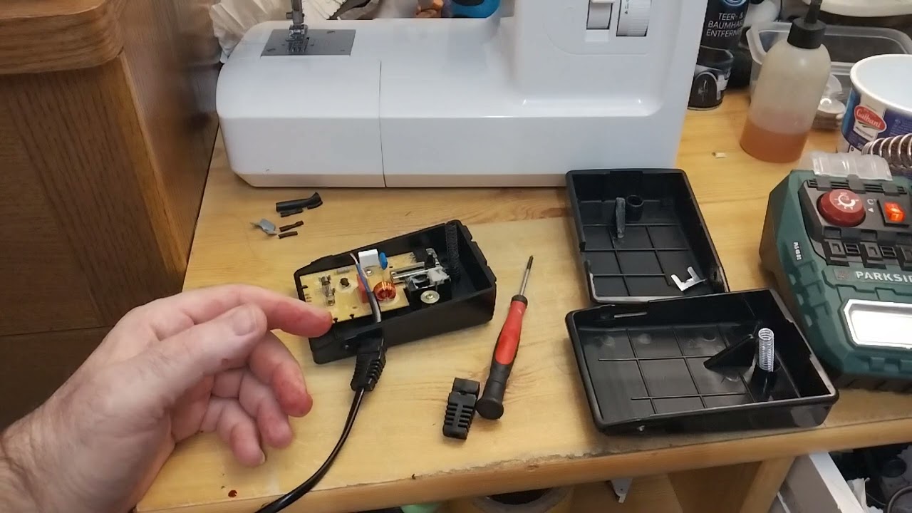 Medion Nähmaschine M_micromaxx 13343 إستبدال دواسة القدم أو الداعسة الالكترونية لماكينة الخياطة