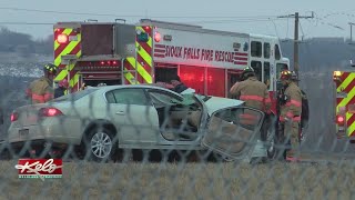 25-Year-Old Woman Killed In I-229 Crash Tuesday