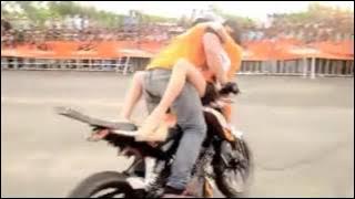 Man fuck hot lady while doing stunt