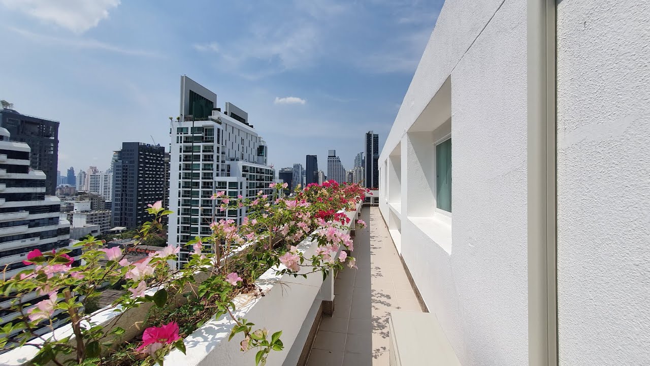 Duplex Penthouse Bangkok for Rent Sukhumvit Soi 23 near NIST 350 sqm Pet Friendly Jaspal 2