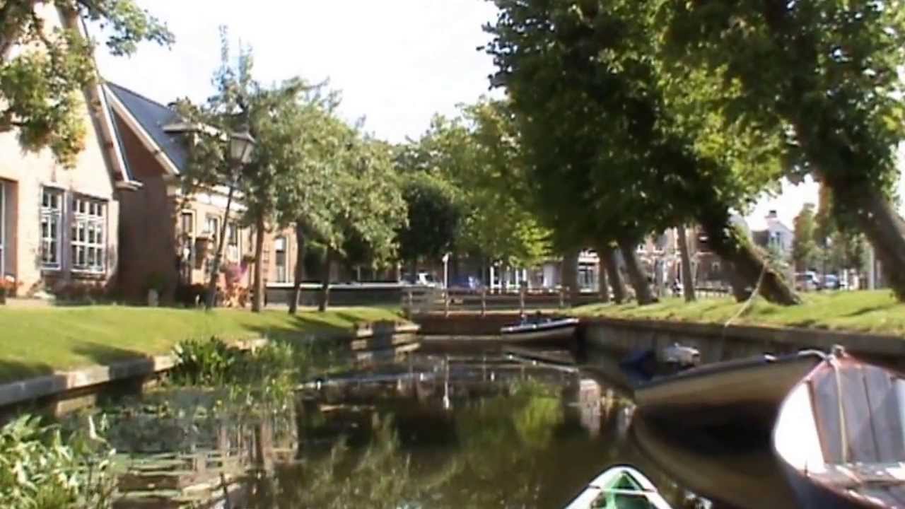Kanotocht over  Bergumermeer tot in het centrum van Oostermeer