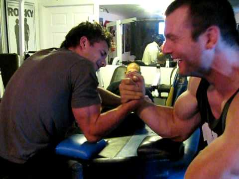 Arm Wrestling - Joe Dall'Antonia vs Devon Larratt ...