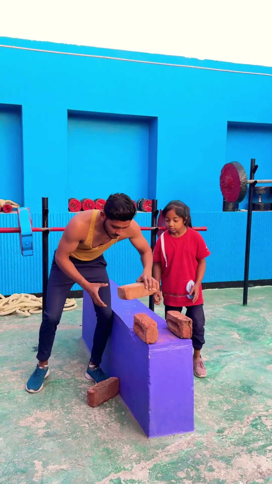 Bhai ki khusi ke lie ??? #shortvideo #funny