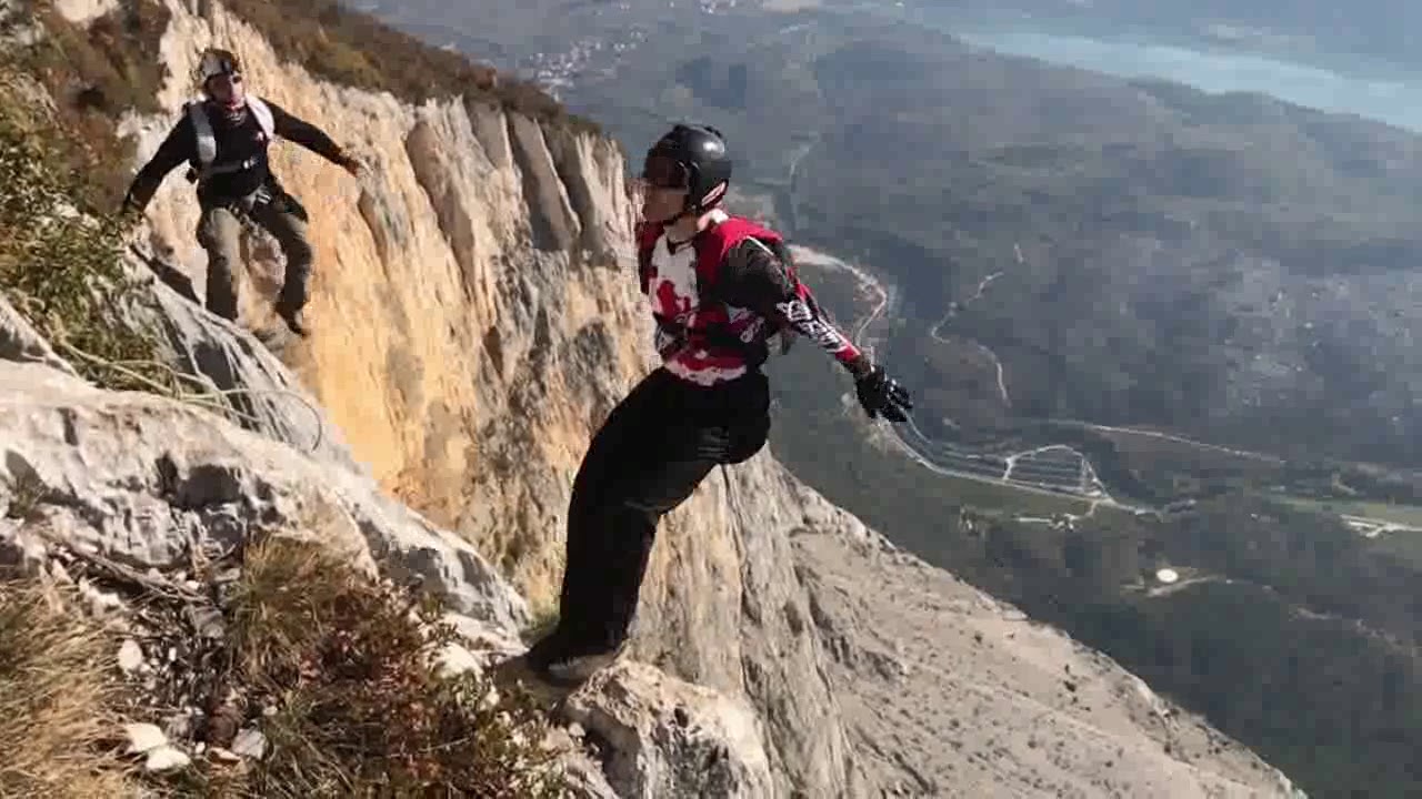 BASE Jumping Acrobatics Brento Italy Oct 2017