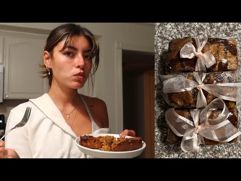 a girls guide to banana bread