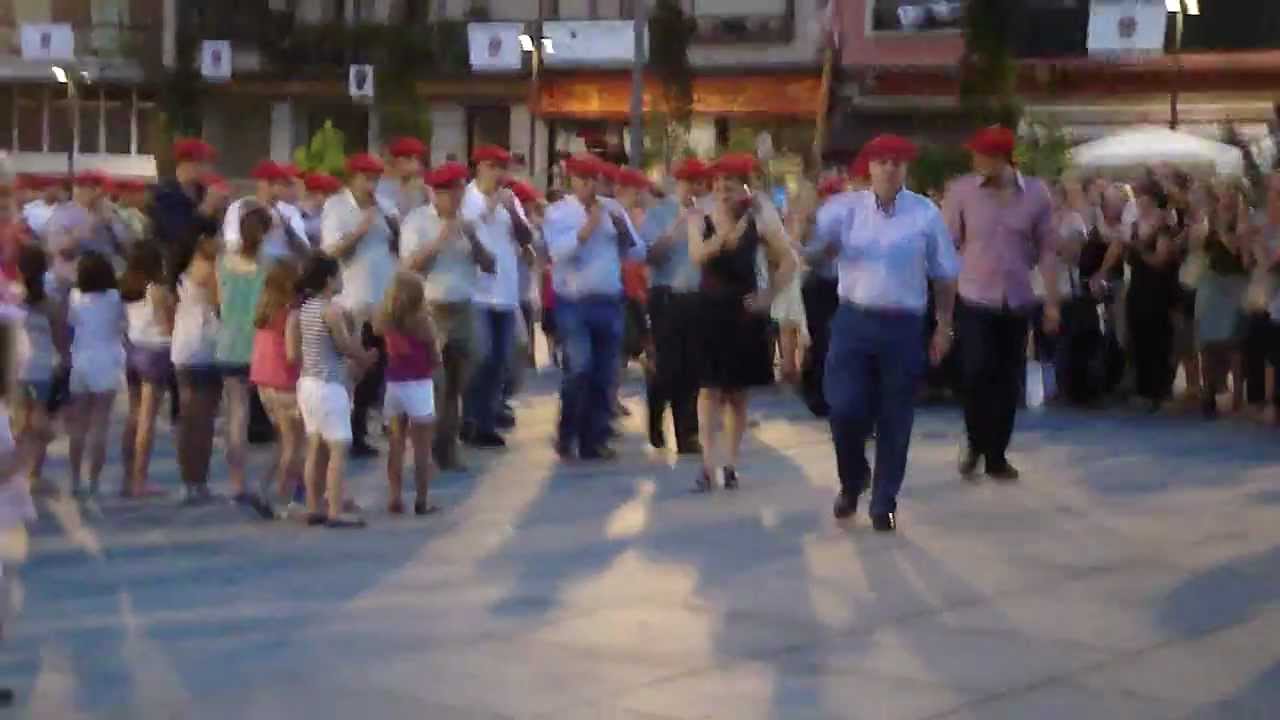 San Marcial 2012 - Vuelta al pueblo de la Tamborrada