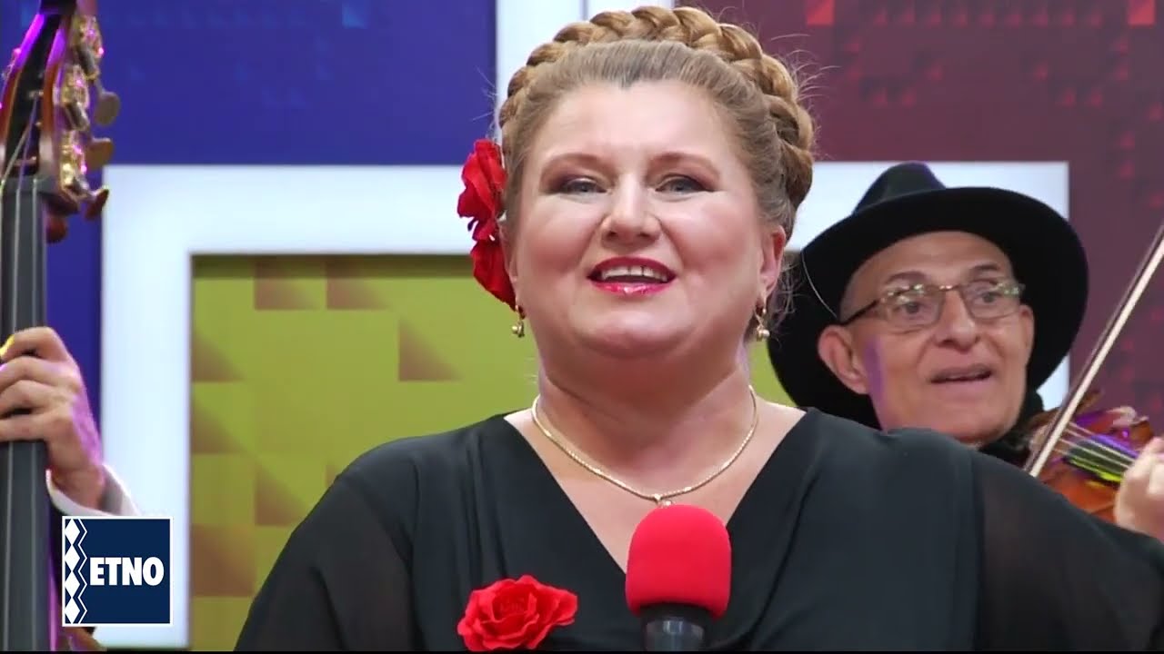 Corina Dragomir - Si in chiosc fanfara canta (O seara cu cantec - ETNO TV - 30.12.2021)