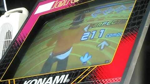 DDR SuperNova - Rainbow Rainbow (Expert) - AA 2 greats played by B12