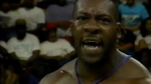 Harlem Heat vs. Larry Santo and Bucky Siegler (10 ...