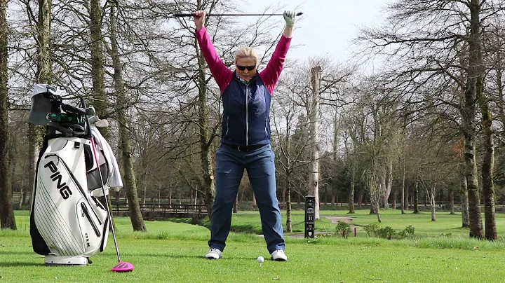 How to quickly warm up on the 1st tee, with Marian...