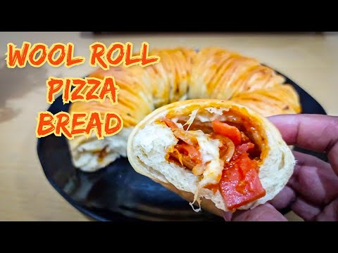 Wool Roll Pizza Bread