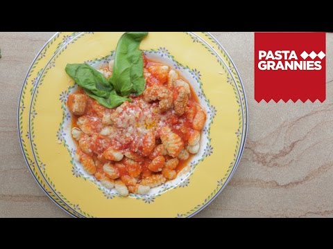 How to Make Malloreddus from Sardinia | Pasta Grannies