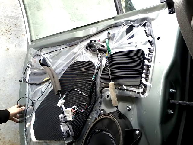 How to remove and replace the front door glass SUBARU FORESTER