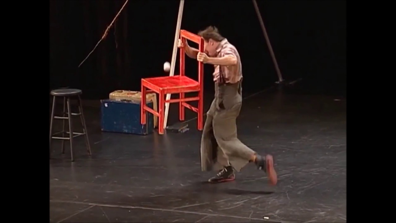 Autostadt // Cirque Nouveau – Gartenbühne – Jamie Adkins