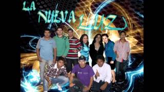 Video thumbnail of "Grupo La Nueva Luz - Un loco mas"