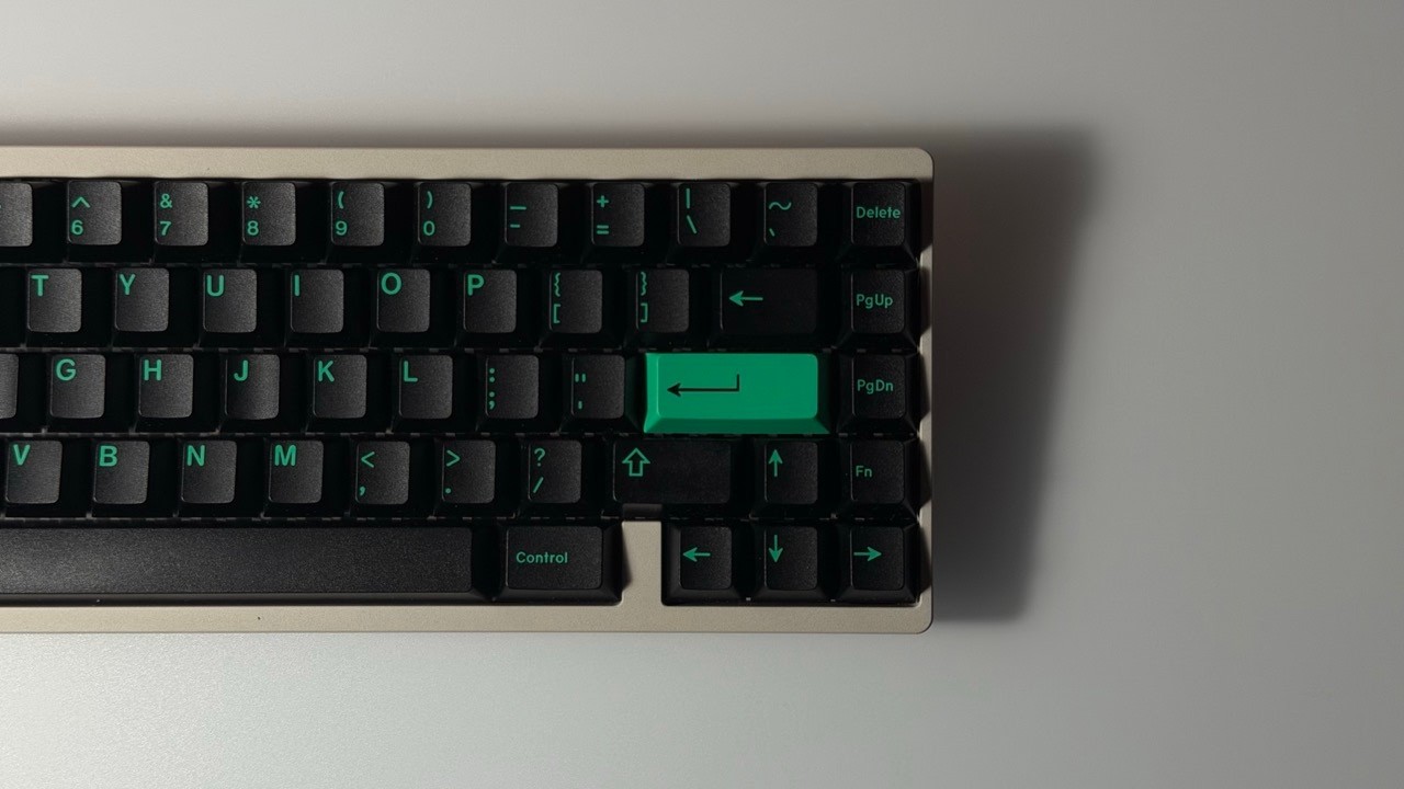 Qwertykeys Neo65 Cu w/ Wingtree G-One Linears- “Heimdall” (Sound