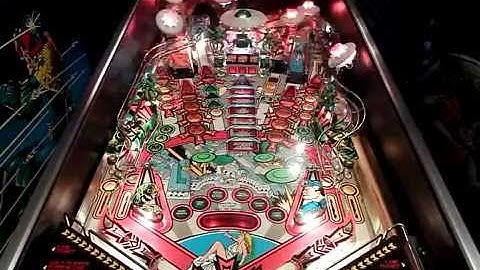 Attack from Mars - Ball Pinball