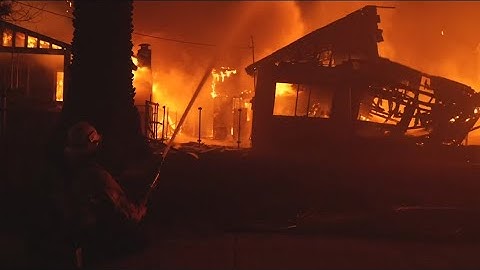 At least 5 killed, fire hydrants running dry in Southern California wildfires
