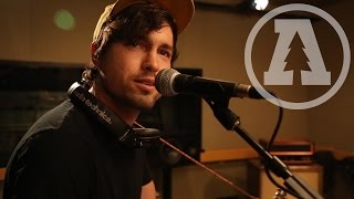 Vignette de la vidéo "Jared & The Mill - Messengers | Audiotree Live"