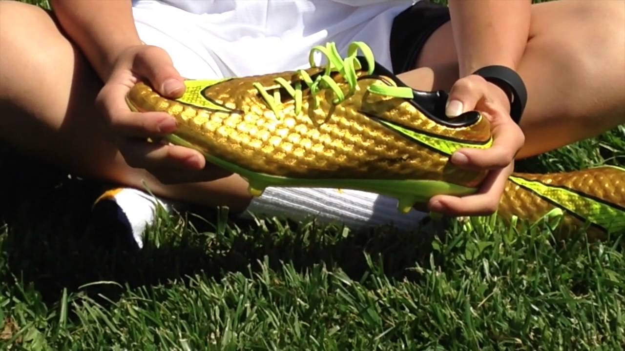 Nike Hypervenom review