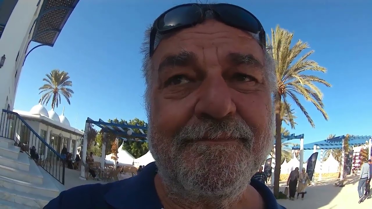 ⁣Francesi e francofoni di tutto il mondo invadono Djerba