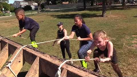 Your First Mud Run - Hang On Tight (Slip Wall)